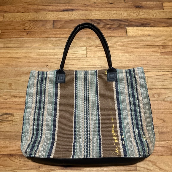 Handbags - Dash & Albert Rug Company
Handwoven Bohemian Leather
Strap Jumbo Tote Bag Purse